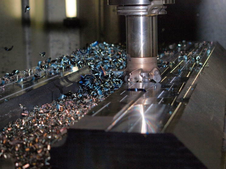 The Mechanical Engineer’s Guide to 5-Axis Machining The Mechanical Engineer’s Guide to 5-Axis Machining