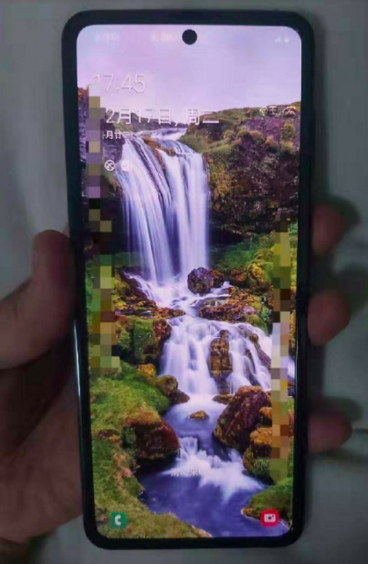 Next Samsung Foldable Smartphone May Look like This Clamshell Design