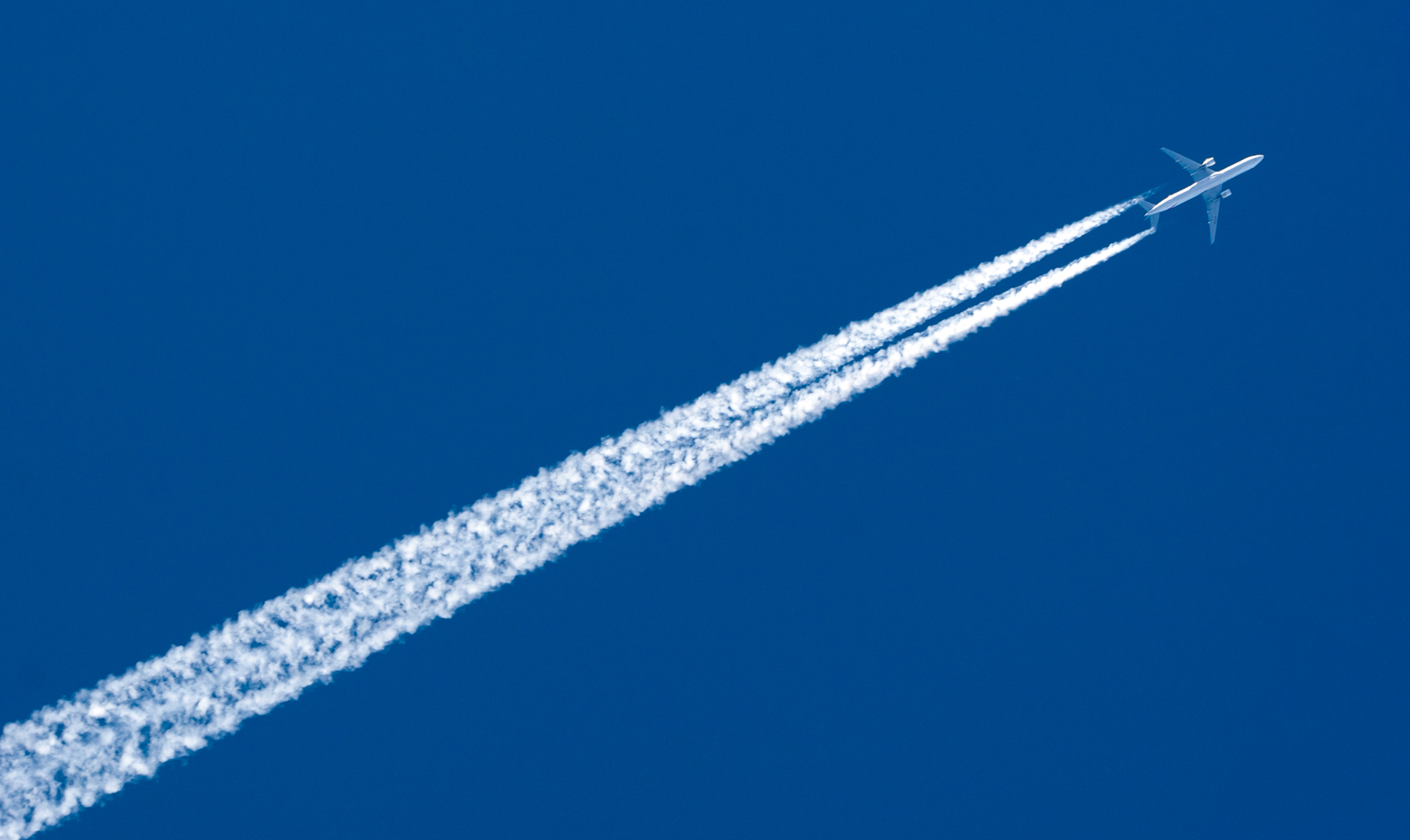 Air Travel Is Costly, Should We Go Back to Sleeper Trains? Air Travel Is Costly, Should We Go Back to Sleeper Trains?