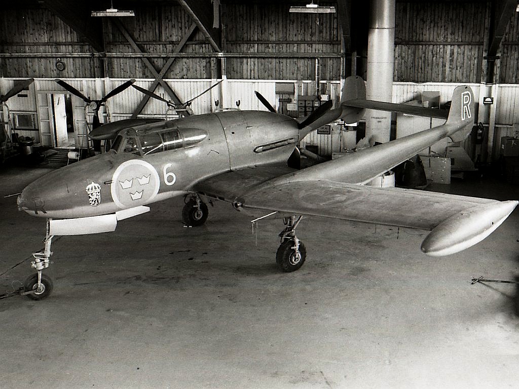 weird aircraft SAAB 21