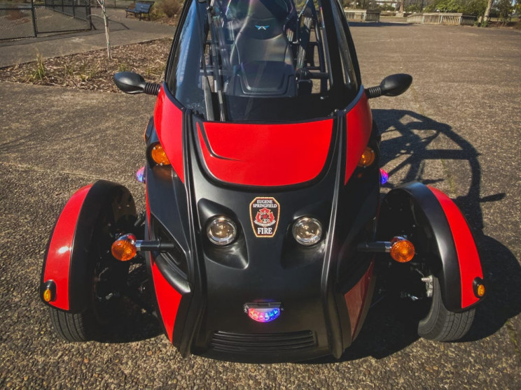 arcimoto-rapid-responder-6 Arcimoto Rapid Responder 6