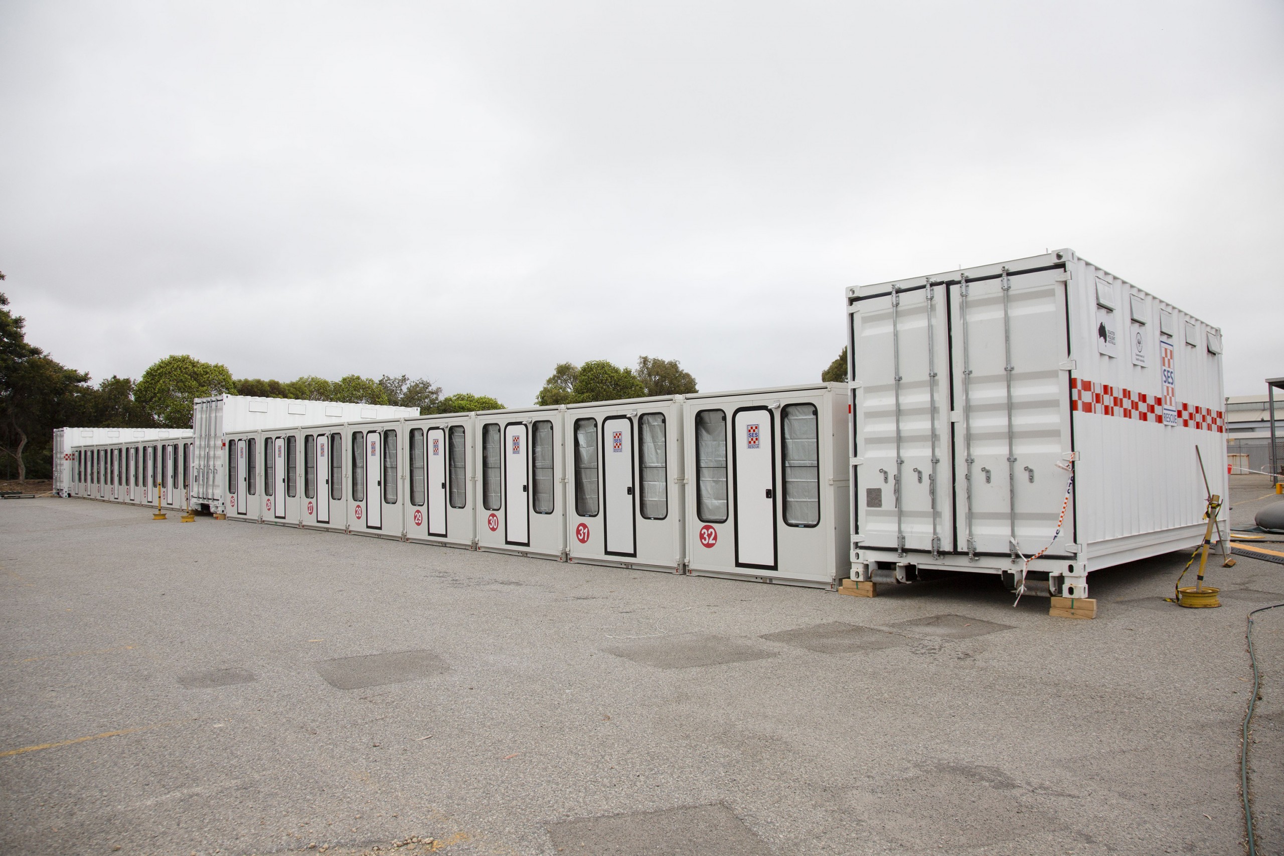 One-Of-A-Kind Humanihut Emergency Shelters Set up in under Five Minutes One-Of-A-Kind Humanihut Emergency Shelters Set up in under Five Minutes