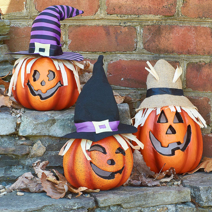 11 Halloween Decorations for the Most Spooky House on the Block