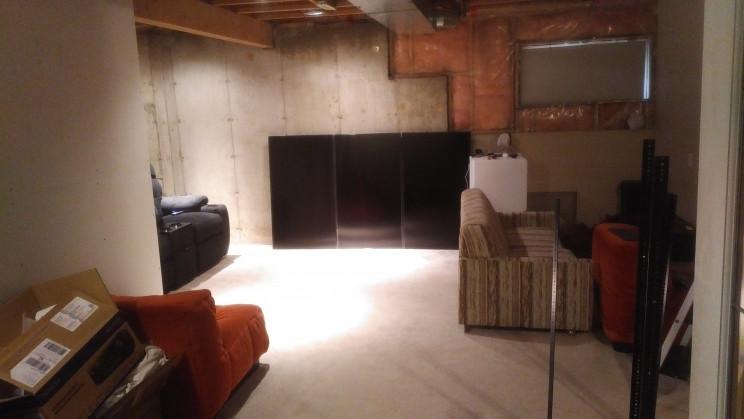 This Guy Builds His Star Trek-Themed Mancave from Scratch This Guy Builds His Star Trek-Themed Mancave from Scratch