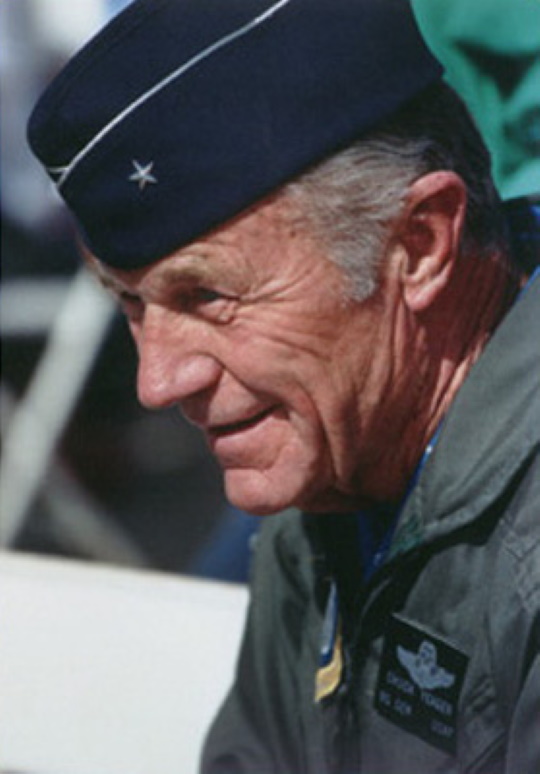 Chuck Yeager in 2000 Chuck Yeager in 2000