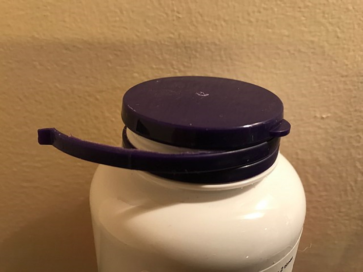 Plastic integral band Plastic integral band