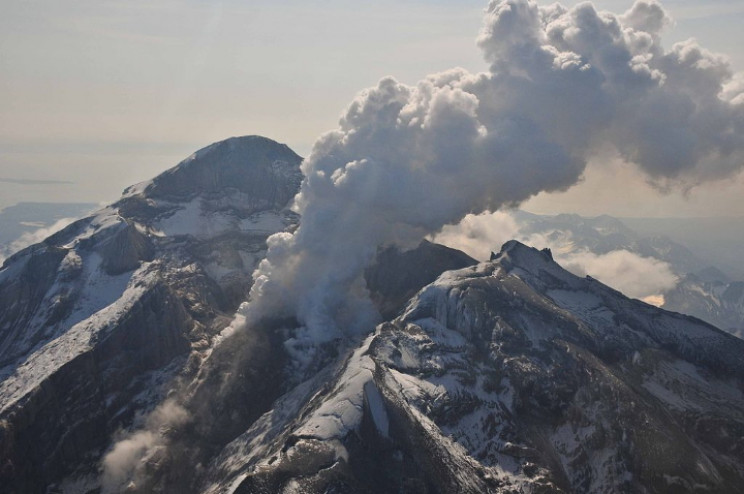 Redoubt Volcano Redoubt Volcano