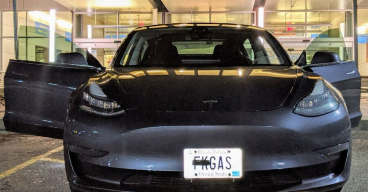 Tesla Owner Challenges DMV's Attempt to Censor Vanity Plate
