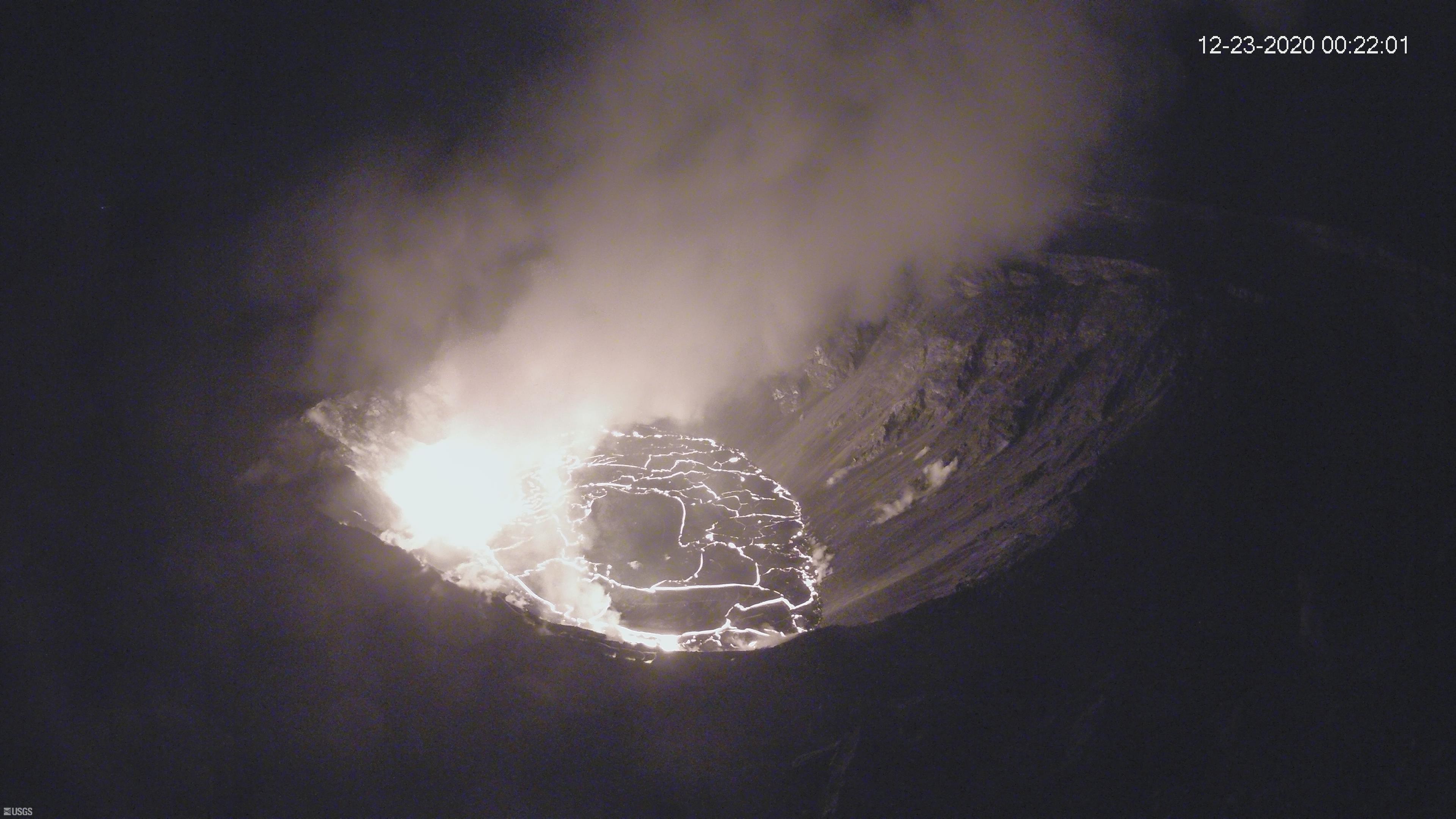 Hawaiian Volcano Back in Action after Two-Year Break Hawaiian Volcano Back in Action after Two-Year Break