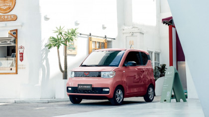 $4,500 Budget Electric Car Outsells Tesla Model 3's in China