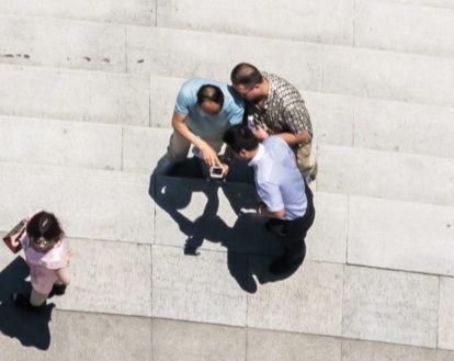 195 Gigapixel Panorama Photo of Shanghai Lets You Zoom in and Find Weird Things 195 Gigapixel Panorama Photo of Shanghai Lets You Zoom in and Find Weird Things