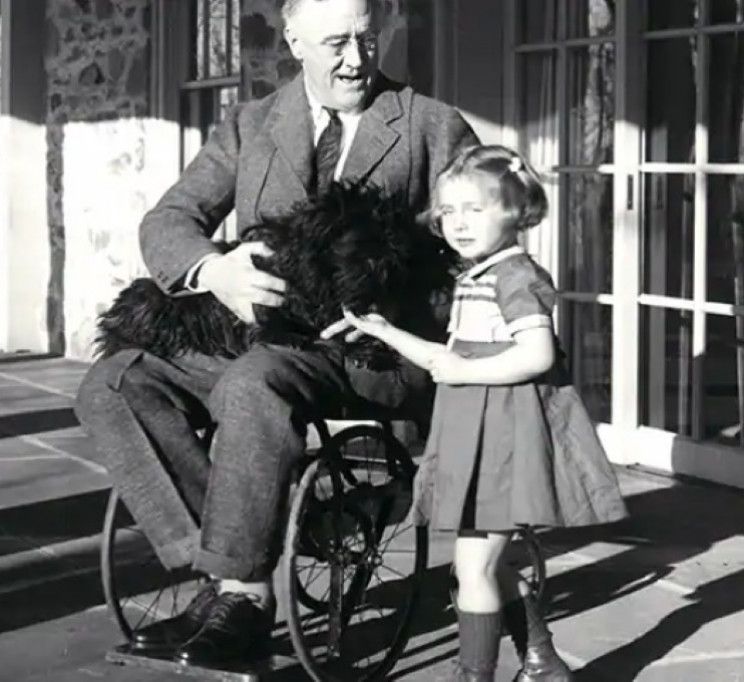FDR in wheelchair FDR in wheelchair