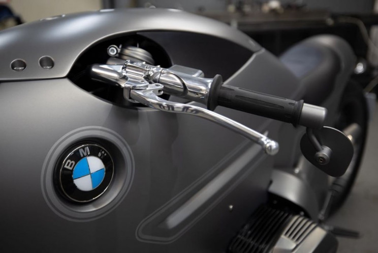 Moscow-Based Garage Unveils Steampunk Inspired Custom-Made BMW R9T Moscow-Based Garage Unveils Steampunk Inspired Custom-Made BMW R9T