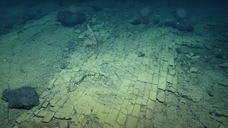 Scientists just found ’the road to Atlantis’. At the bottom of the Pacific Ocean?