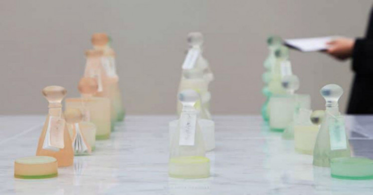 Stylish and Eco-Friendly Packaging and Bottles Made Entirely of Soap Instead of Plastic Stylish and Eco-Friendly Packaging and Bottles Made Entirely of Soap Instead of Plastic