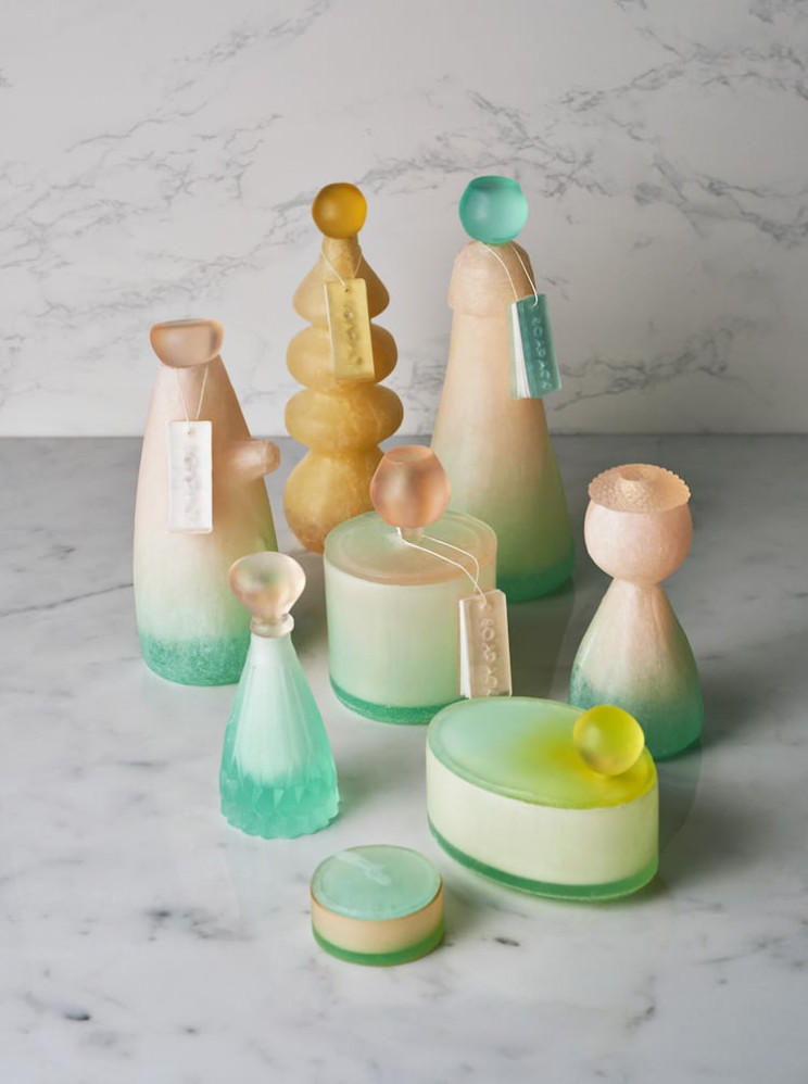Stylish and Eco-Friendly Packaging and Bottles Made Entirely of Soap Instead of Plastic Stylish and Eco-Friendly Packaging and Bottles Made Entirely of Soap Instead of Plastic