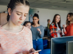 Too Much Social Media, Television Leads to Increased Teen Depression