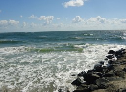 Huge Freshwater Aquifer Has Been Found under the Atlantic Ocean