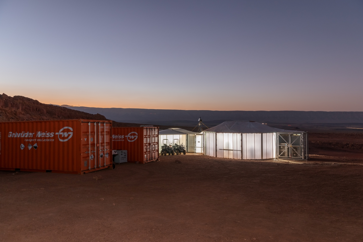 'Analog Astronauts' Will Spend Three Weeks in a Mars-Like Desert Habitat 'Analog Astronauts' Will Spend Three Weeks in a Mars-Like Desert Habitat