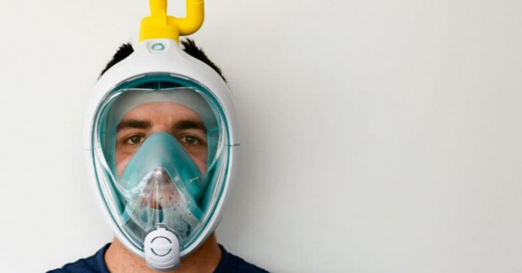 Watch This 3D-Printed Adaptor Transform Snorkeling Mask into Ventilator