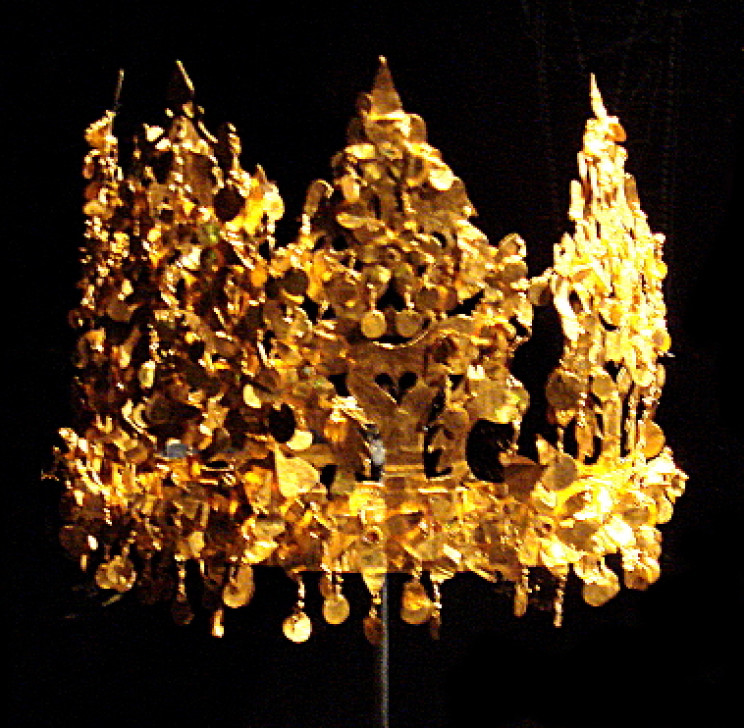 Bactrian Gold crown Bactrian Gold crown