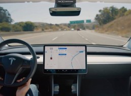 Consumer Reports: Tesla's New Autopilot Update Worse than Human Driver