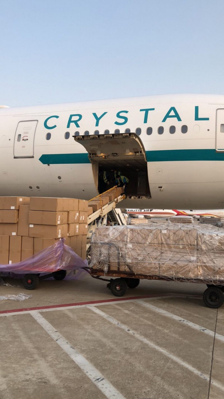 Inside of Luxury Boeing 777 Jet That Is Now Flying COVID-19 Cargo Instead of VIP Passengers Inside of Luxury Boeing 777 Jet That Is Now Flying COVID-19 Cargo Instead of VIP Passengers