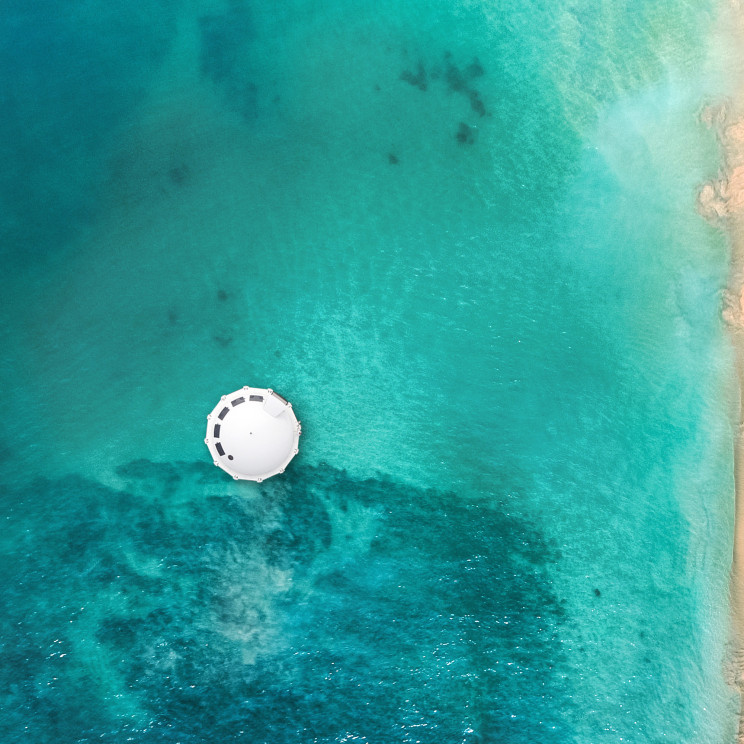 This Eco-Friendly Floating Pod Offers Luxury Accommodation This Eco-Friendly Floating Pod Offers Luxury Accommodation