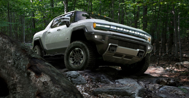 GMC Introduces Its Hummer EV, Be Prepared for 1,000 Horsepower GMC Introduces Its Hummer EV, Be Prepared for 1,000 Horsepower
