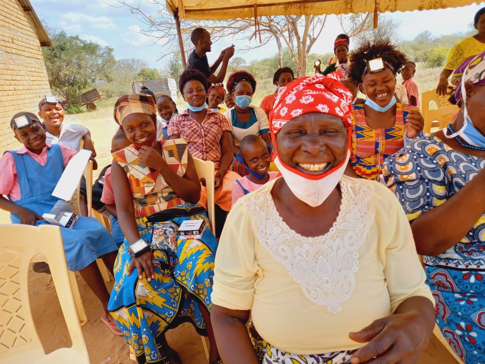Portable Solar Light Helps Women Get Out of 'Sex for Fish' Portable Solar Light Helps Women Get Out of 'Sex for Fish'