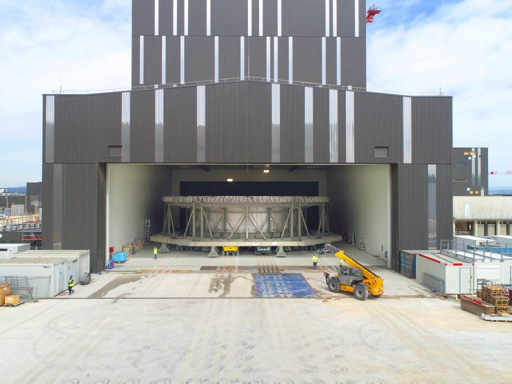1,250 Ton Base of the Cryostat Installed, Fusion Reactor Reaches Major Milestone 1,250 Ton Base of the Cryostat Installed, Fusion Reactor Reaches Major Milestone