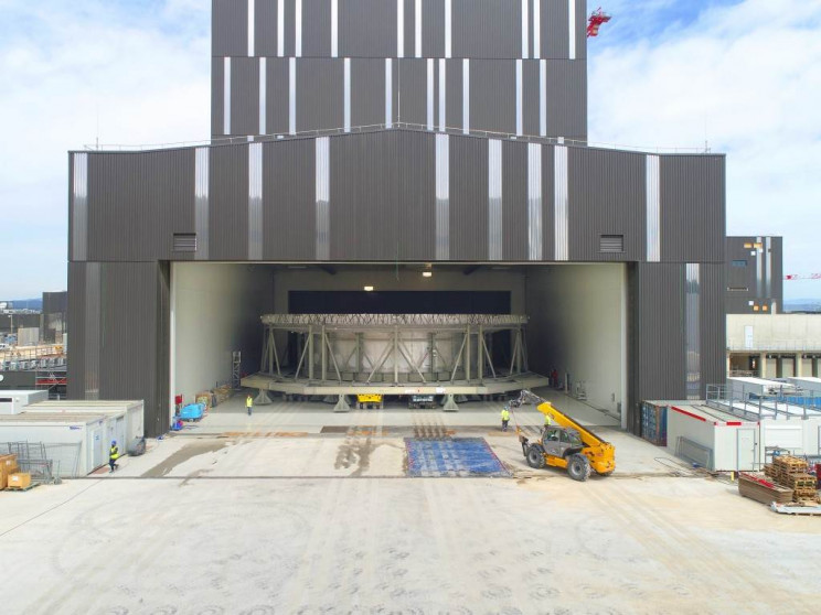 1,250 Ton Base of the Cryostat Installed, Fusion Reactor Reaches Major Milestone 1,250 Ton Base of the Cryostat Installed, Fusion Reactor Reaches Major Milestone