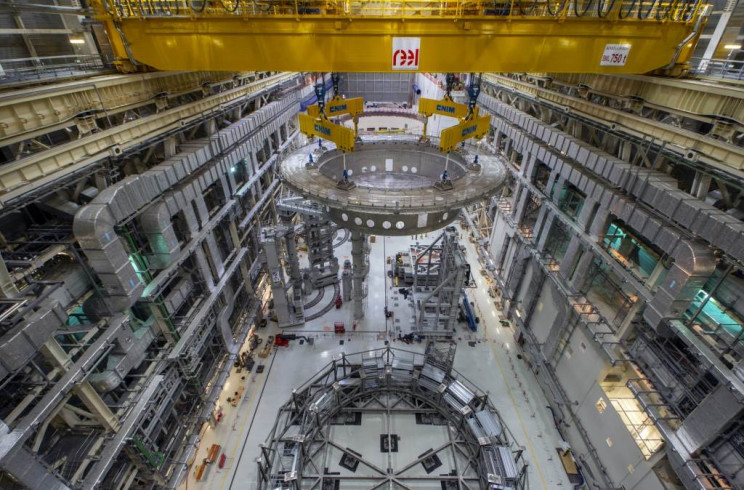 1,250 Ton Base of the Cryostat Installed, Fusion Reactor Reaches Major Milestone 1,250 Ton Base of the Cryostat Installed, Fusion Reactor Reaches Major Milestone