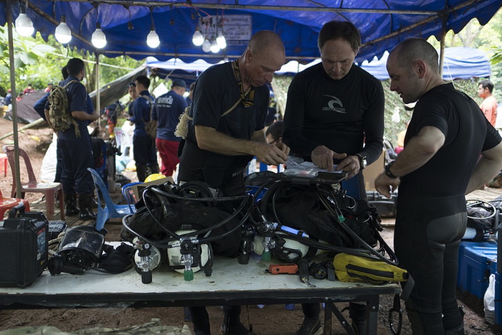 International team of divers International team of divers