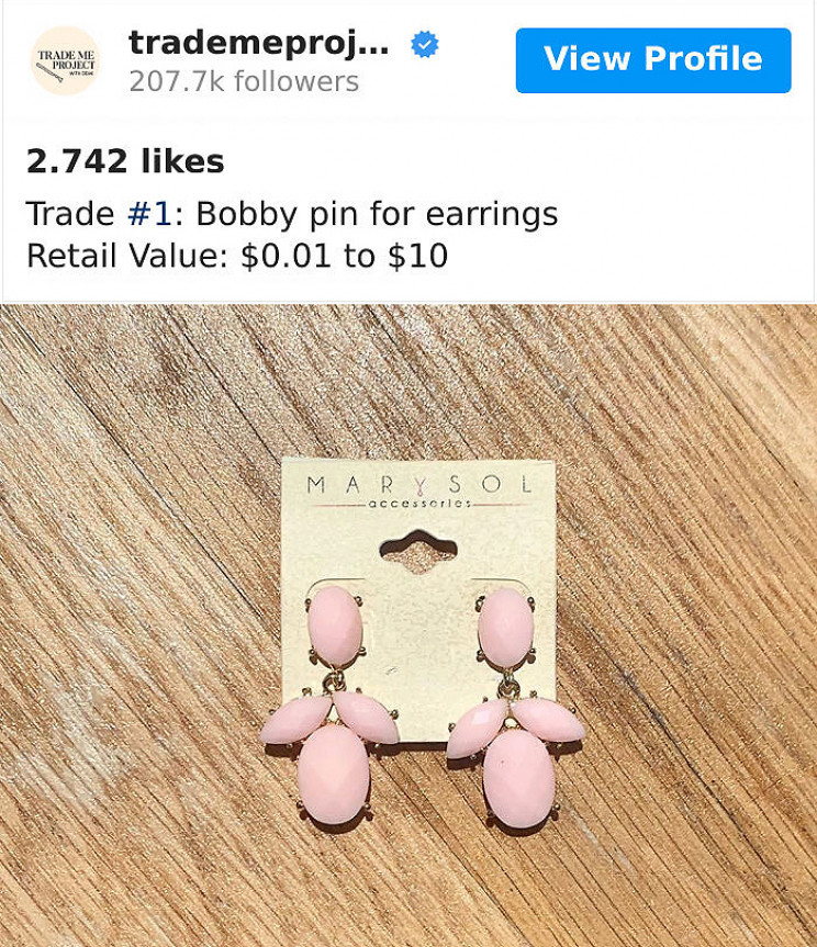 Woman Trades Hairpin for a Minivan, Plans to Get a House Next Woman Trades Hairpin for a Minivan, Plans to Get a House Next