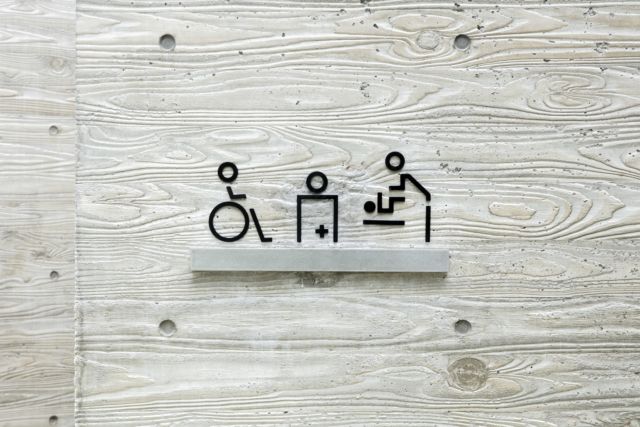 Japan Takes Bathrooms to The Next Level with Transparent Walls Japan Takes Bathrooms to The Next Level with Transparent Walls
