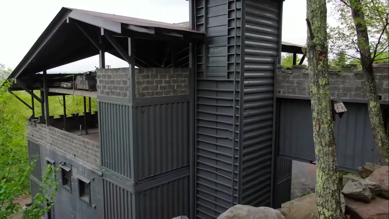 Guy Builds a Modern Castle out of Shipping Containers Guy Builds a Modern Castle out of Shipping Containers