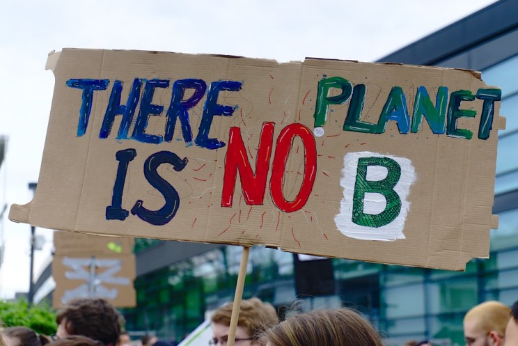 G20 Countries Contradicting Their Pledge to Minimize Fossil Fuel Subsidies G20 Countries Contradicting Their Pledge to Minimize Fossil Fuel Subsidies
