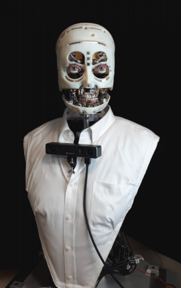 Disney Engineers' Skinless Robot Has Scary Lifelike Gaze Disney Engineers' Skinless Robot Has Scary Lifelike Gaze