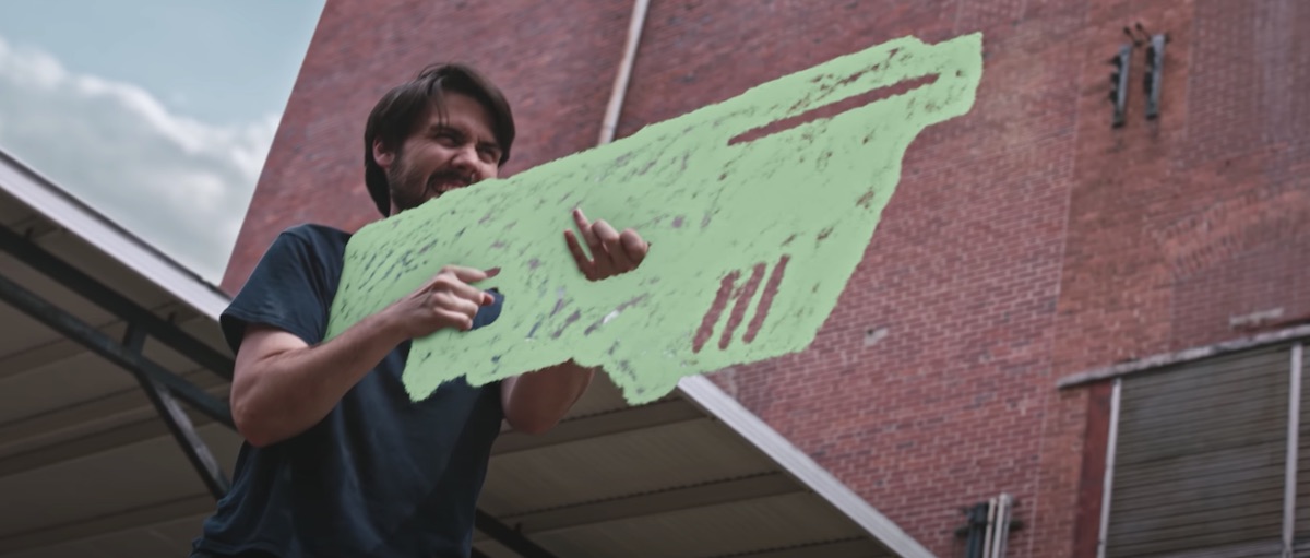 Action Heroes Battle It Out Using Chalk Drawn Weapons in This Epic Short Film Action Heroes Battle It Out Using Chalk Drawn Weapons in This Epic Short Film