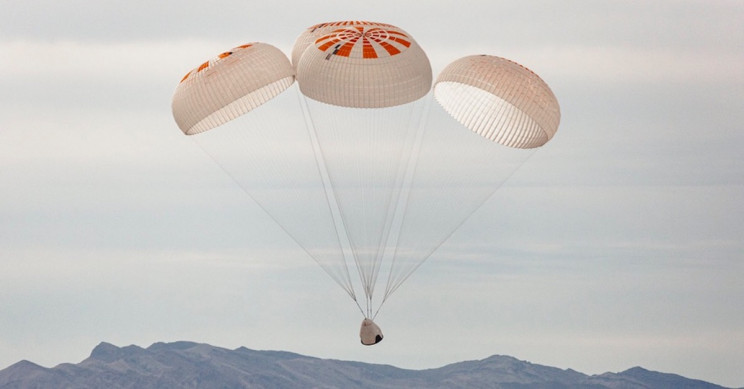 SpaceX Parachute Test Goes Wrong, It Could Push Back the Crewed Flight Date