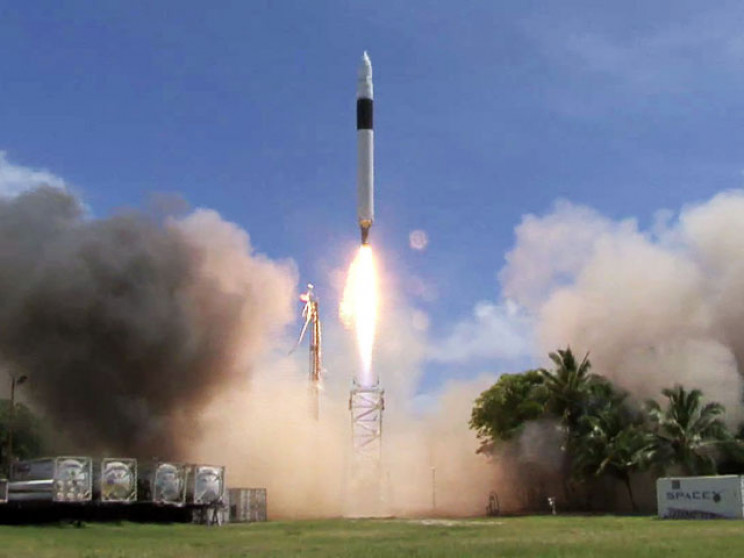 spacex vehicles falcon 1