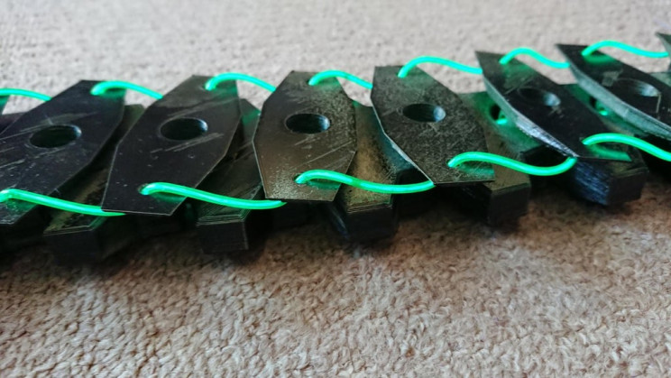 Star Trek Revived By This Borg Cosplay With 3D-Printed Parts Star Trek Revived By This Borg Cosplay With 3D-Printed Parts