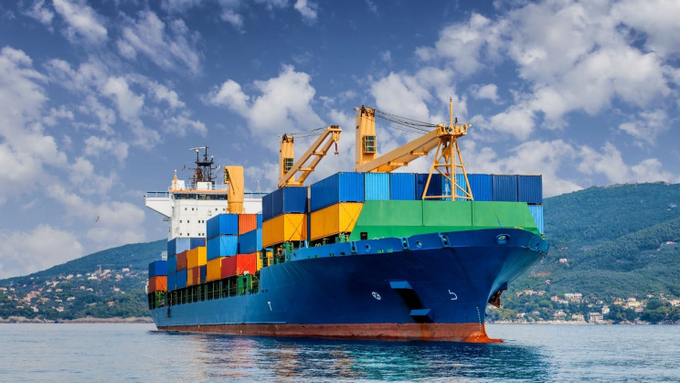 Deja vu! Another Evergreen ship runs aground. This time in the U.S.