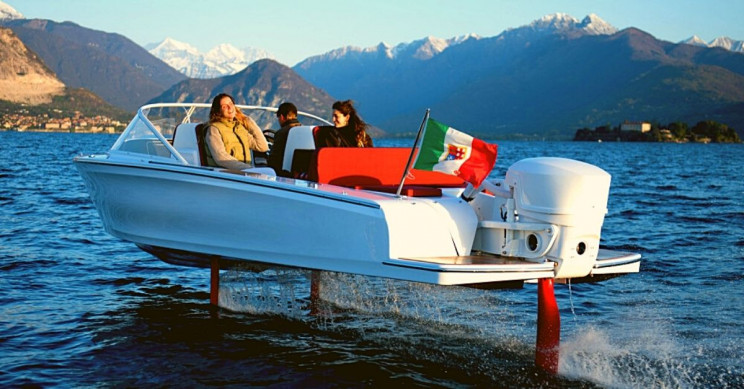 venice-electric-boat-1.jpg Venice Electric Boat 1