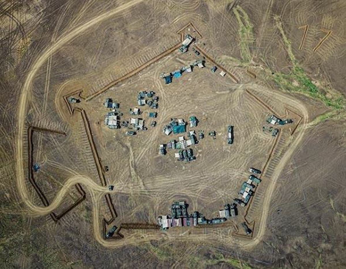 French Army Revives Medieval Star Fort Patterns in North Africa French Army Revives Medieval Star Fort Patterns in North Africa