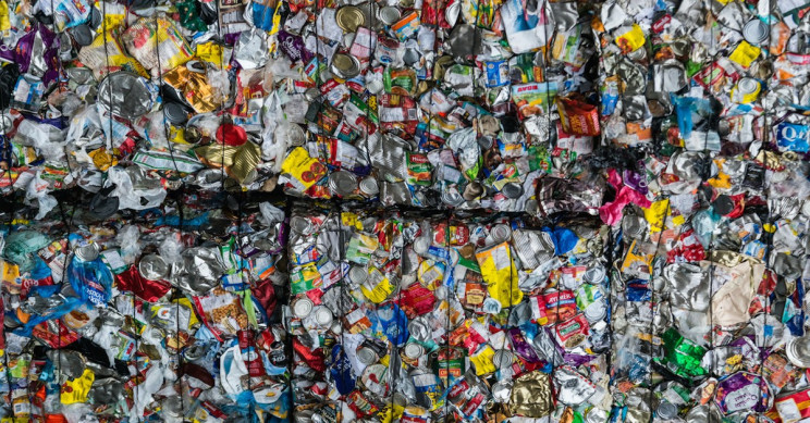 Cambodia Sending 1,600 Tonnes of Plastic Waste Back to U.S. and Canada
