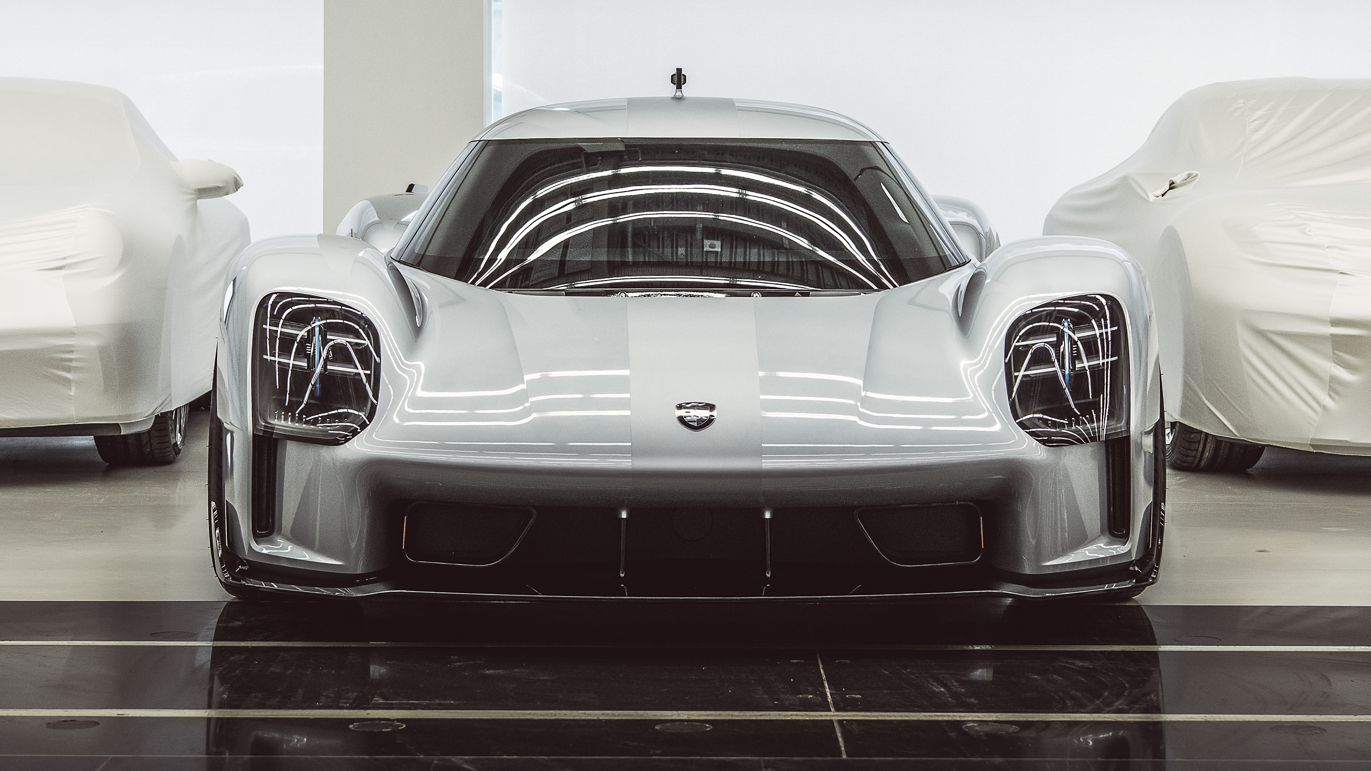 7 Never-Before-Seen Porsche Car, Van, Hypercar Concepts 7 Never-Before-Seen Porsche Car, Van, Hypercar Concepts