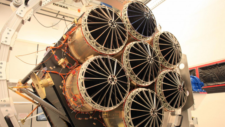 German X-Ray Telescope Snaps Its First Striking Images of the Universe