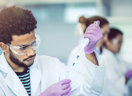 Learn How These Engineers Carved out Successful Careers in Chemical Engineering